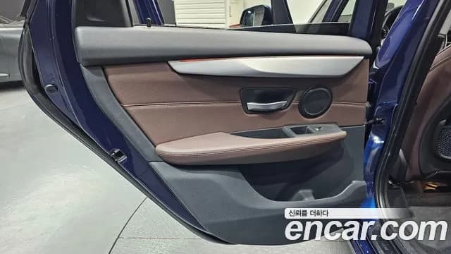 2021 BMW 2 Series Active Tourer (F45) Sports Final Edition Sold VIN WBA6T9101M7J07007 – interior seats 2021 BMW 2 Series Active Tourer (F45) Sports Final Edition Sold VIN WBA6T9101M7J07007 – interior seats