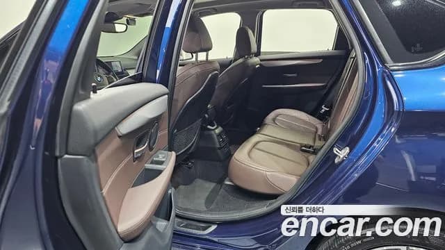 2021 BMW 2 Series Active Tourer (F45) Sports Final Edition Sold VIN WBA6T9101M7J07007 – trunk area 2021 BMW 2 Series Active Tourer (F45) Sports Final Edition Sold VIN WBA6T9101M7J07007 – trunk area