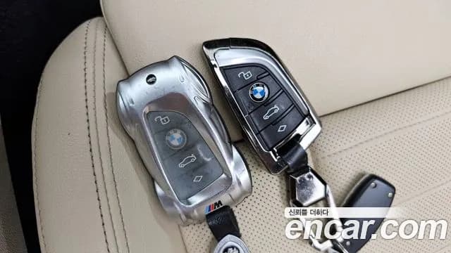 2021 BMW 4 Series (G22) 420i M Sport Convertible Sold VIN WBA71AT06MCG10549 – photo 15 2021 BMW 4 Series (G22) 420i M Sport Convertible Sold VIN WBA71AT06MCG10549 – photo 15