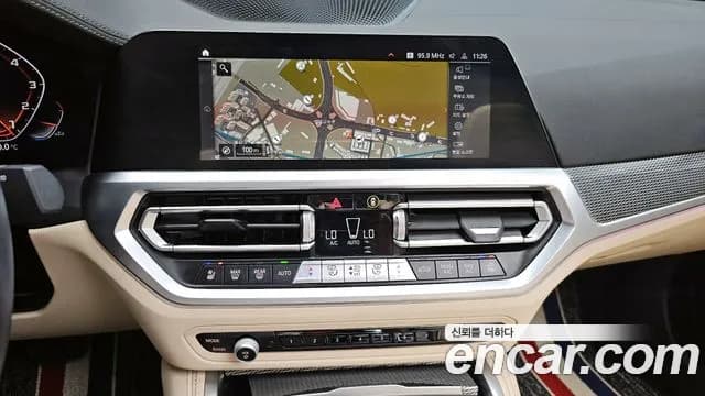 2021 BMW 4 Series (G22) 420i M Sport Convertible Sold VIN WBA71AT06MCG10549 – photo 30 2021 BMW 4 Series (G22) 420i M Sport Convertible Sold VIN WBA71AT06MCG10549 – photo 30