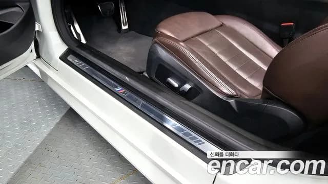 2021 BMW 4Series (G22) 420i M Sport Convertible Sold VIN WBA71AT07MCH26309 – photo 16 2021 BMW 4Series (G22) 420i M Sport Convertible Sold VIN WBA71AT07MCH26309 – photo 16