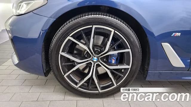 2021 BMW 5 Series (G30) 530i M Sport Package Sold VIN WBA71BH00MWW92322 – interior seats 2021 BMW 5 Series (G30) 530i M Sport Package Sold VIN WBA71BH00MWW92322 – interior seats
