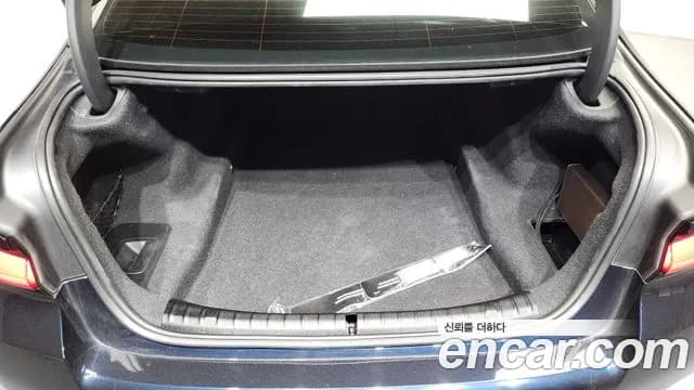 2021 BMW 5Series (G30) 530i M Sport Package Sold VIN WBA71BH00MWX13668 – interior seats 2021 BMW 5Series (G30) 530i M Sport Package Sold VIN WBA71BH00MWX13668 – interior seats