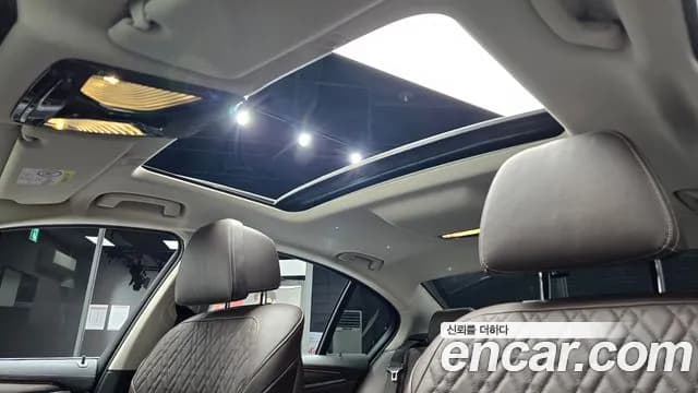 2021 BMW 5 Series (G30) 530i Luxury Sold VIN WBA71BH02MWX02963 – exterior detail 2021 BMW 5 Series (G30) 530i Luxury Sold VIN WBA71BH02MWX02963 – exterior detail