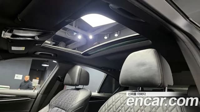 2021 BMW 5Series (G30) 530i M Sport Package Sold VIN WBA71BH04MWX05461 – photo 12 2021 BMW 5Series (G30) 530i M Sport Package Sold VIN WBA71BH04MWX05461 – photo 12