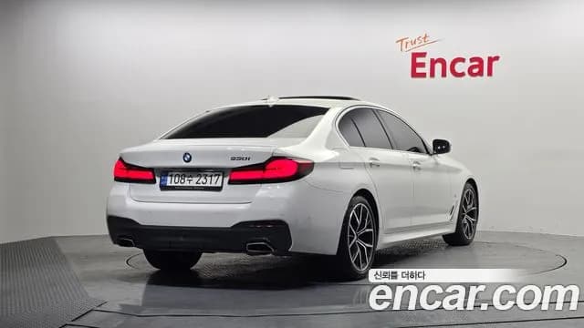 2021 BMW 5Series (G30) 530i M Sport Package Sold VIN WBA71BH04MWX05461 – photo 17 2021 BMW 5Series (G30) 530i M Sport Package Sold VIN WBA71BH04MWX05461 – photo 17