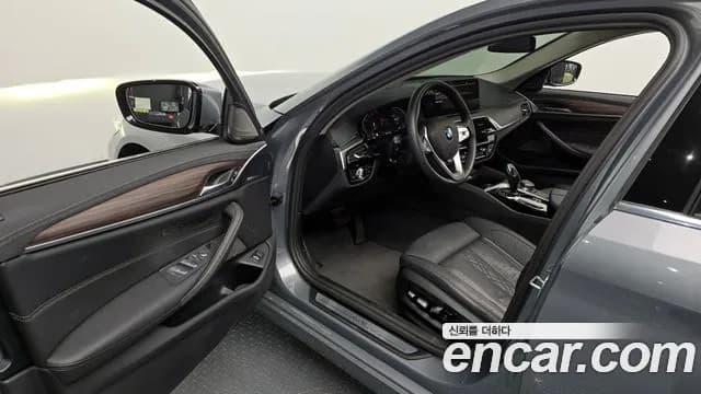 2023 BMW 5 Series (G30) 530i Luxury Sold VIN WBA71BH06PCM99131 – photo 13 2023 BMW 5 Series (G30) 530i Luxury Sold VIN WBA71BH06PCM99131 – photo 13