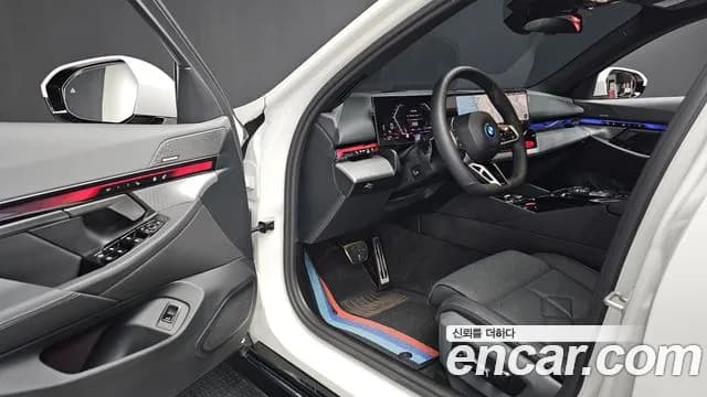 2025 BMW 5 Series (G60) 530e M Sport Sold VIN WBA71FJ02SCV21300 – exterior detail 2025 BMW 5 Series (G60) 530e M Sport Sold VIN WBA71FJ02SCV21300 – exterior detail