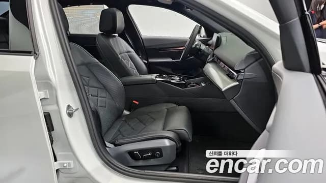 2025 BMW 5Series (G60) 530e M Sport Sold VIN WBA71FJ06SCV21302 – dashboard 2025 BMW 5Series (G60) 530e M Sport Sold VIN WBA71FJ06SCV21302 – dashboard