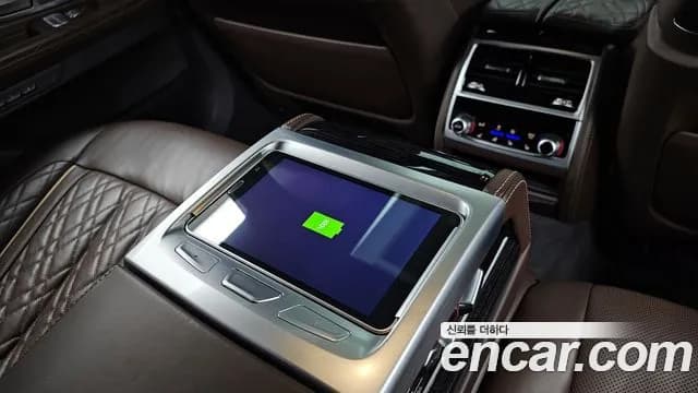 2021 BMW 7 Series (G11) 730d xDrive M Sport Sold VIN WBA7B810XMCG43756 – undercarriage 2021 BMW 7 Series (G11) 730d xDrive M Sport Sold VIN WBA7B810XMCG43756 – undercarriage