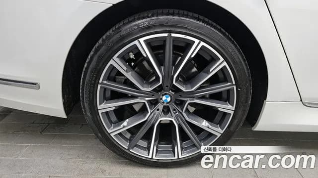 2021 BMW 7 Series (G11) 730d xDrive M Sport Sold VIN WBA7B810XMCG43756 – photo 14 2021 BMW 7 Series (G11) 730d xDrive M Sport Sold VIN WBA7B810XMCG43756 – photo 14
