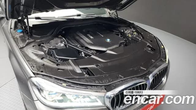 2017 BMW 7Series (G11) 740Li xDrive M Sport Package Sold VIN WBA7E4104HGV24810 – rear exterior 2017 BMW 7Series (G11) 740Li xDrive M Sport Package Sold VIN WBA7E4104HGV24810 – rear exterior