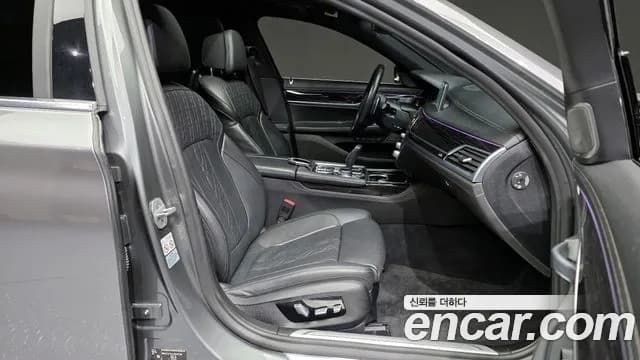 2018 BMW 7 Series (G11) 740Li xDrive M Sport Package Sold VIN WBA7E4107JGV45236 – photo 13 2018 BMW 7 Series (G11) 740Li xDrive M Sport Package Sold VIN WBA7E4107JGV45236 – photo 13