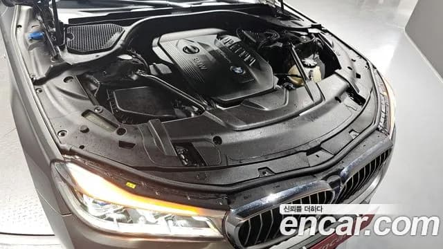2018 BMW 7 Series (G11) 730Ld xDrive M Sport Sold VIN WBA7G6105JB074612 – side profile 2018 BMW 7 Series (G11) 730Ld xDrive M Sport Sold VIN WBA7G6105JB074612 – side profile