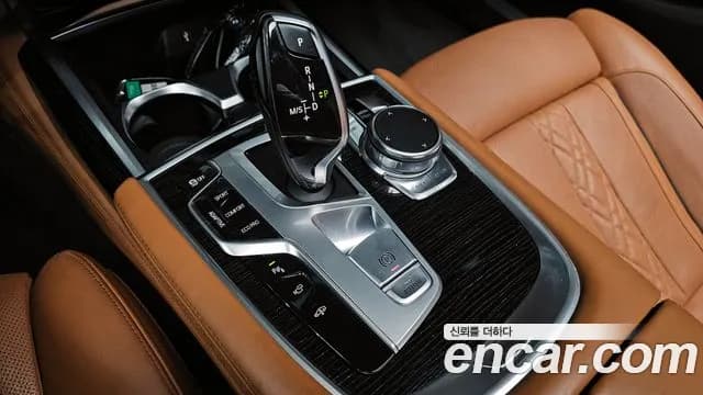 2018 BMW 7 Series (G11) 730Ld xDrive M Sport Sold VIN WBA7G6105JB074612 – photo 19 2018 BMW 7 Series (G11) 730Ld xDrive M Sport Sold VIN WBA7G6105JB074612 – photo 19