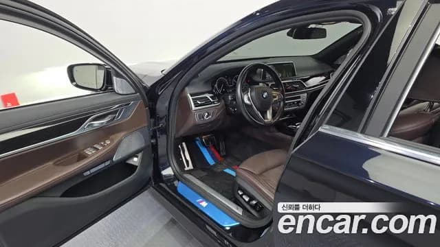 2018 BMW 7Series (G11) 730Ld xDrive M Sport Sold VIN WBA7G610XJB243751 – exterior detail 2018 BMW 7Series (G11) 730Ld xDrive M Sport Sold VIN WBA7G610XJB243751 – exterior detail
