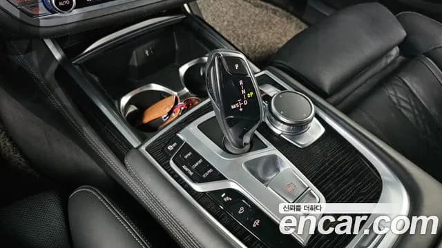2018 BMW 7Series (G11) 740Ld xDrive M Sport Sold VIN WBA7G8100JB248548 – photo 20 2018 BMW 7Series (G11) 740Ld xDrive M Sport Sold VIN WBA7G8100JB248548 – photo 20