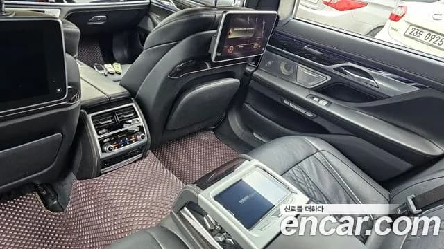 2017 BMW 7Series (G11) M760Li xDrive Sold VIN WBA7H6102HG612838 – engine bay 2017 BMW 7Series (G11) M760Li xDrive Sold VIN WBA7H6102HG612838 – engine bay