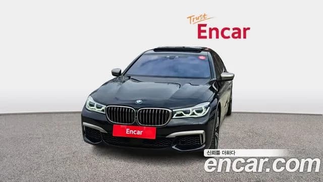2017 BMW 7Series (G11) M760Li xDrive Sold VIN WBA7H6102HG612838 – photo 19 2017 BMW 7Series (G11) M760Li xDrive Sold VIN WBA7H6102HG612838 – photo 19