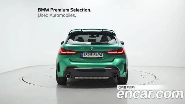 2023 BMW 1Series (F40) M135i xDrive Sold VIN WBA7L1104P7M44250 – interior seats 2023 BMW 1Series (F40) M135i xDrive Sold VIN WBA7L1104P7M44250 – interior seats