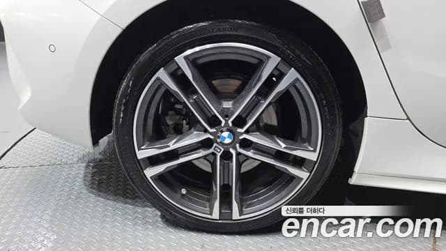 2021 BMW 1 Series (F40) 120i M Sports Sold VIN WBA7L7100M7J44106 – photo 15 2021 BMW 1 Series (F40) 120i M Sports Sold VIN WBA7L7100M7J44106 – photo 15
