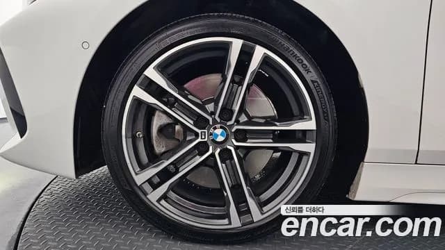 2021 BMW 1 Series (F40) 120i M Sports Sold VIN WBA7L7101M7J17271 – photo 17 2021 BMW 1 Series (F40) 120i M Sports Sold VIN WBA7L7101M7J17271 – photo 17