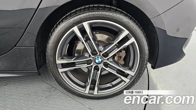 2021 BMW 1Series (F40) 120i M Sports Sold VIN WBA7L7101M7J67197 – rear exterior 2021 BMW 1Series (F40) 120i M Sports Sold VIN WBA7L7101M7J67197 – rear exterior