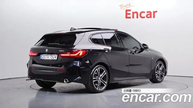 2021 BMW 1Series (F40) 120i M Sports Sold VIN WBA7L7101M7J67197 – photo 16 2021 BMW 1Series (F40) 120i M Sports Sold VIN WBA7L7101M7J67197 – photo 16