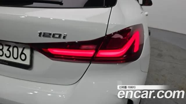 2021 BMW 1 Series (F40) 120i M Sports Sold VIN WBA7L7101M7J78281 – photo 13 2021 BMW 1 Series (F40) 120i M Sports Sold VIN WBA7L7101M7J78281 – photo 13
