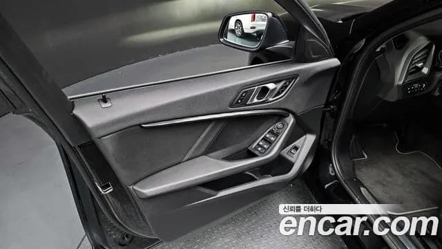 2024 BMW 1 Series (F40) 120i Sports Sold VIN WBA7L7101R7N70748 – photo 14 2024 BMW 1 Series (F40) 120i Sports Sold VIN WBA7L7101R7N70748 – photo 14