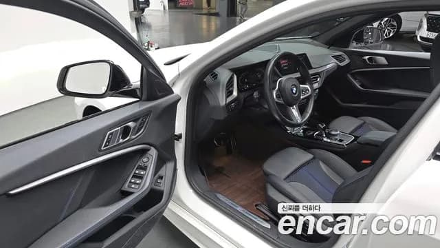 2023 BMW 1 Series (F40) 120i M Sports Sold VIN WBA7L7102P7M07622 – photo 15 2023 BMW 1 Series (F40) 120i M Sports Sold VIN WBA7L7102P7M07622 – photo 15