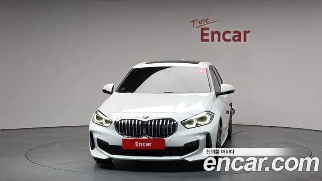 2023 BMW 1 Series (F40) 120i M Sports Sold VIN WBA7L7102P7M07622 – photo 19 2023 BMW 1 Series (F40) 120i M Sports Sold VIN WBA7L7102P7M07622 – photo 19