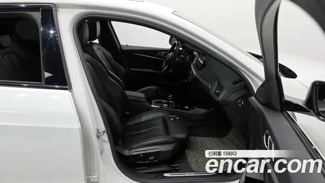 2022 BMW 1Series (F40) 120i M Sports Sold VIN WBA7L7106N7J92999 – trunk area 2022 BMW 1Series (F40) 120i M Sports Sold VIN WBA7L7106N7J92999 – trunk area