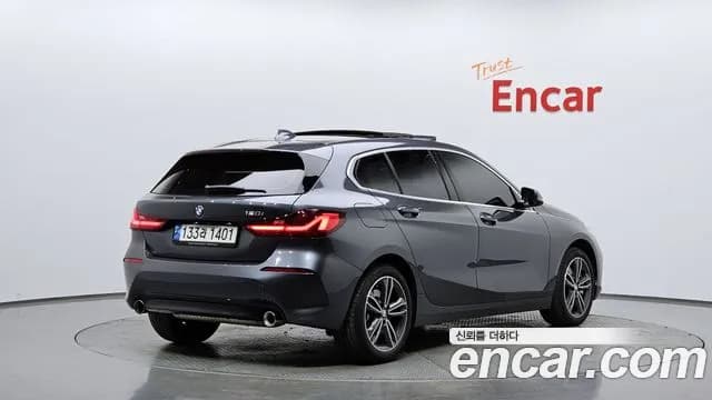 2021 BMW 1 Series (F40) 120i Sports Sold VIN WBA7L710XM7J31802 – photo 12 2021 BMW 1 Series (F40) 120i Sports Sold VIN WBA7L710XM7J31802 – photo 12