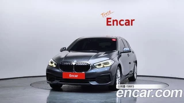 2020 BMW 1Series (F40) 118d Joy First Edition Sold VIN WBA7M9102L7F64606 – side profile 2020 BMW 1Series (F40) 118d Joy First Edition Sold VIN WBA7M9102L7F64606 – side profile