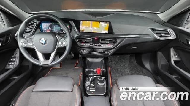 2020 BMW 1Series (F40) 118d Sport Sold VIN WBA7M9109L7F76123 – rear exterior 2020 BMW 1Series (F40) 118d Sport Sold VIN WBA7M9109L7F76123 – rear exterior