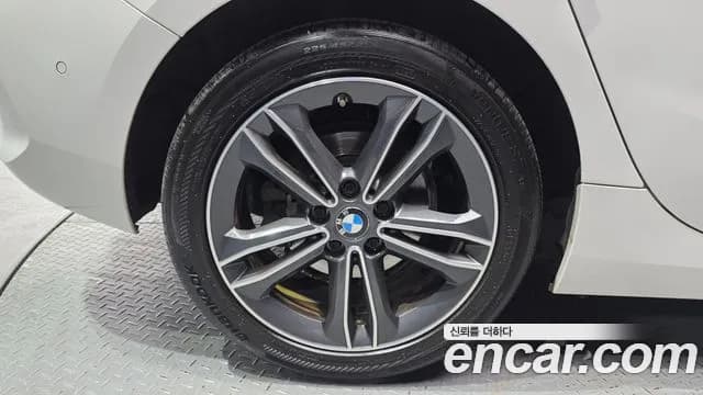 2020 BMW 1Series (F40) 118d Sport Sold VIN WBA7M9109L7F76123 – photo 12 2020 BMW 1Series (F40) 118d Sport Sold VIN WBA7M9109L7F76123 – photo 12