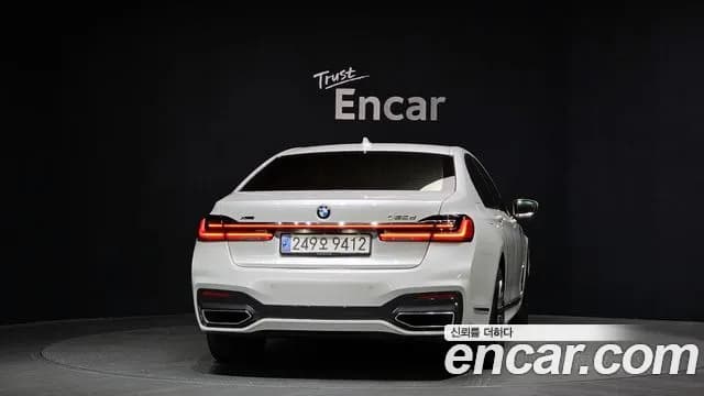 2020 BMW 7 Series (G11) 730d xDrive M Sport Sold VIN WBA7S4104LGL28125 – interior seats 2020 BMW 7 Series (G11) 730d xDrive M Sport Sold VIN WBA7S4104LGL28125 – interior seats