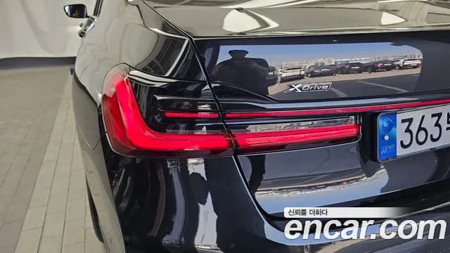 2021 BMW 7Series (G11) 740Li xDrive M Sport Package Sold VIN WBA7T4102MCF54317 – rear exterior 2021 BMW 7Series (G11) 740Li xDrive M Sport Package Sold VIN WBA7T4102MCF54317 – rear exterior