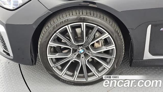 2020 BMW 7Series (G11) 740Li xDrive M Sport Package Sold VIN WBA7T4104LCE34825 – photo 14 2020 BMW 7Series (G11) 740Li xDrive M Sport Package Sold VIN WBA7T4104LCE34825 – photo 14