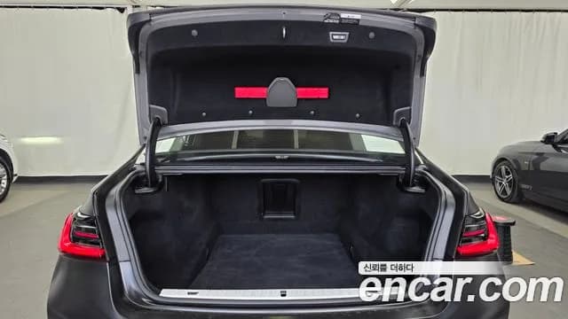 2021 BMW 7Series (G11) 740Li xDrive M Sport Package Sold VIN WBA7T4104MCF56747 – engine bay 2021 BMW 7Series (G11) 740Li xDrive M Sport Package Sold VIN WBA7T4104MCF56747 – engine bay