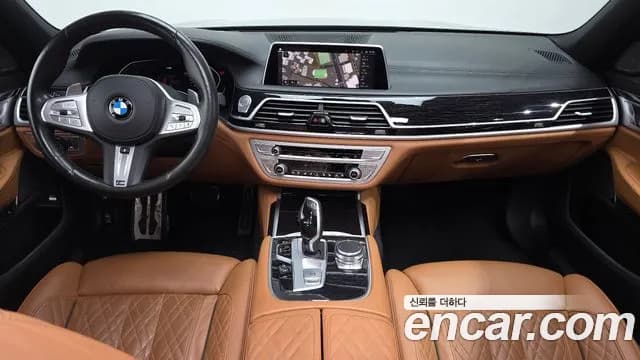 2020 BMW 7 Series (G11) 740Li xDrive M Sport Package Sold VIN WBA7T4108LGM53996 – rear exterior 2020 BMW 7 Series (G11) 740Li xDrive M Sport Package Sold VIN WBA7T4108LGM53996 – rear exterior