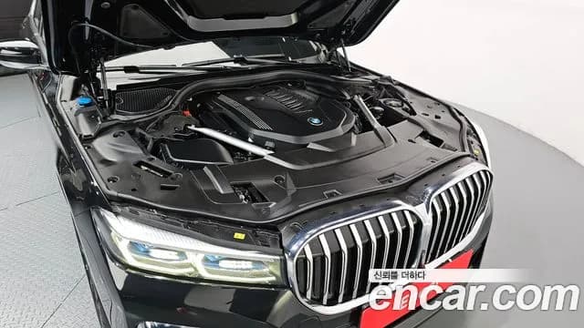 2022 BMW 7 Series (G11) 740Li xDrive M Sport Package Sold VIN WBA7T4108NCK75064 – photo 13 2022 BMW 7 Series (G11) 740Li xDrive M Sport Package Sold VIN WBA7T4108NCK75064 – photo 13