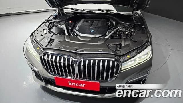 2021 BMW 7 Series (G11) 740Li xDrive M Sport Package Sold VIN WBA7T410XMCG47568 – photo 35 2021 BMW 7 Series (G11) 740Li xDrive M Sport Package Sold VIN WBA7T410XMCG47568 – photo 35