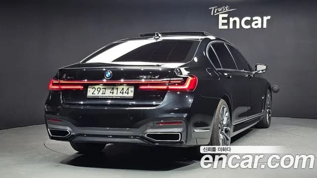 2020 BMW 7Series (G11) 730Ld xDrive M Sport Sold VIN WBA7V4100LBM64062 – trunk area 2020 BMW 7Series (G11) 730Ld xDrive M Sport Sold VIN WBA7V4100LBM64062 – trunk area