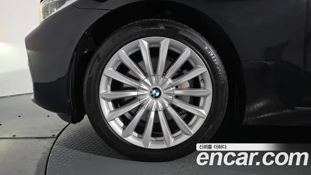 2020 BMW 6Series GT (G32) 630i xDrive Luxury Sold VIN WBA81BP05LCE13293 – exterior detail 2020 BMW 6Series GT (G32) 630i xDrive Luxury Sold VIN WBA81BP05LCE13293 – exterior detail
