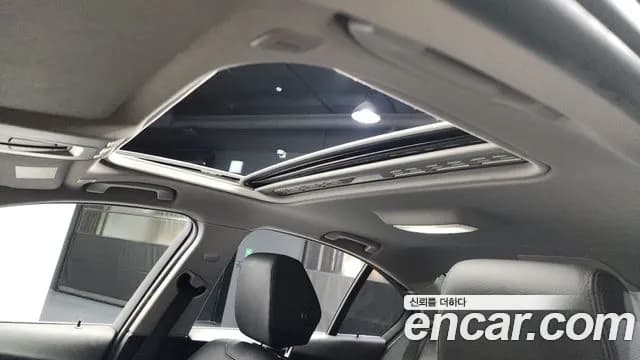 2017 BMW 3 Series (F30) 320i Luxury Sold VIN WBA8A9100HK882660 – engine bay 2017 BMW 3 Series (F30) 320i Luxury Sold VIN WBA8A9100HK882660 – engine bay