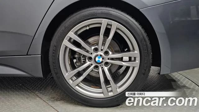 2018 BMW 3Series (F30) 320i M Sport Sold VIN WBA8A9102JK884416 – engine bay 2018 BMW 3Series (F30) 320i M Sport Sold VIN WBA8A9102JK884416 – engine bay