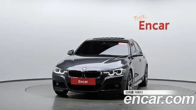 2018 BMW 3Series (F30) 320i M Sport Sold VIN WBA8A9102JK884416 – photo 32 2018 BMW 3Series (F30) 320i M Sport Sold VIN WBA8A9102JK884416 – photo 32