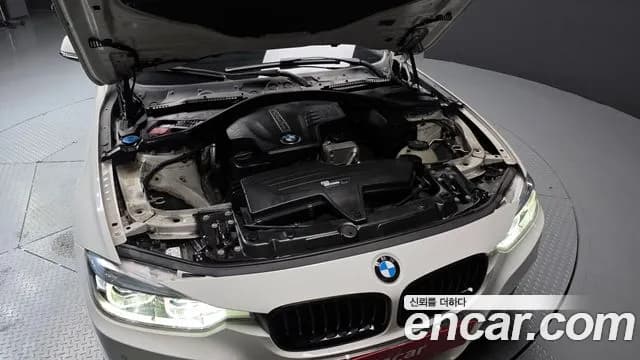 2018 BMW 3Series (F30) 320i M Sport Sold VIN WBA8A9105JAE91874 – photo 14 2018 BMW 3Series (F30) 320i M Sport Sold VIN WBA8A9105JAE91874 – photo 14